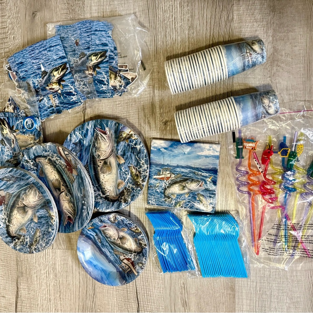 Blue Fish-Themed Party Supplies Set